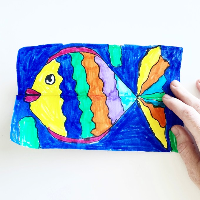 We made surprise fishies today! Free art classes @studio80design
